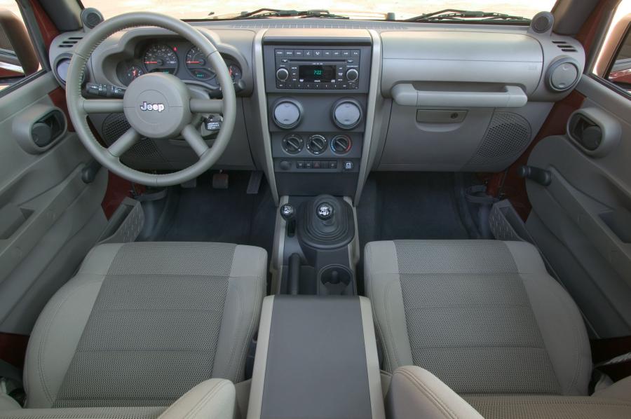  Jeep Wrangler 2007 года  (фото 5 из 55)
